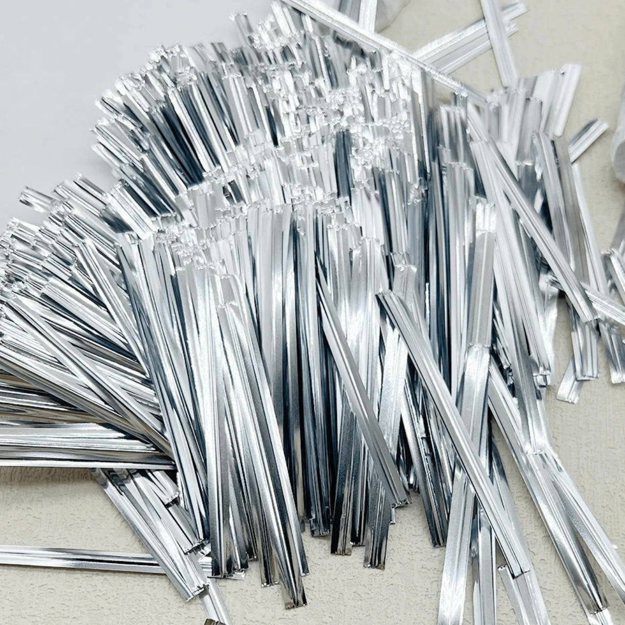 Metallic Twist Ties 10cm #MT1078