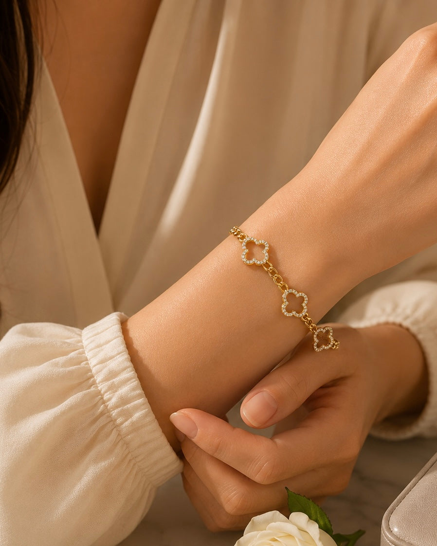 18K Gold Plated Clover Bracelet #GB3856