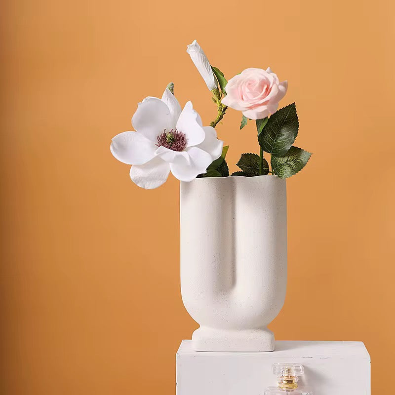 Modern Decorative Ceramic Vase #CV3975