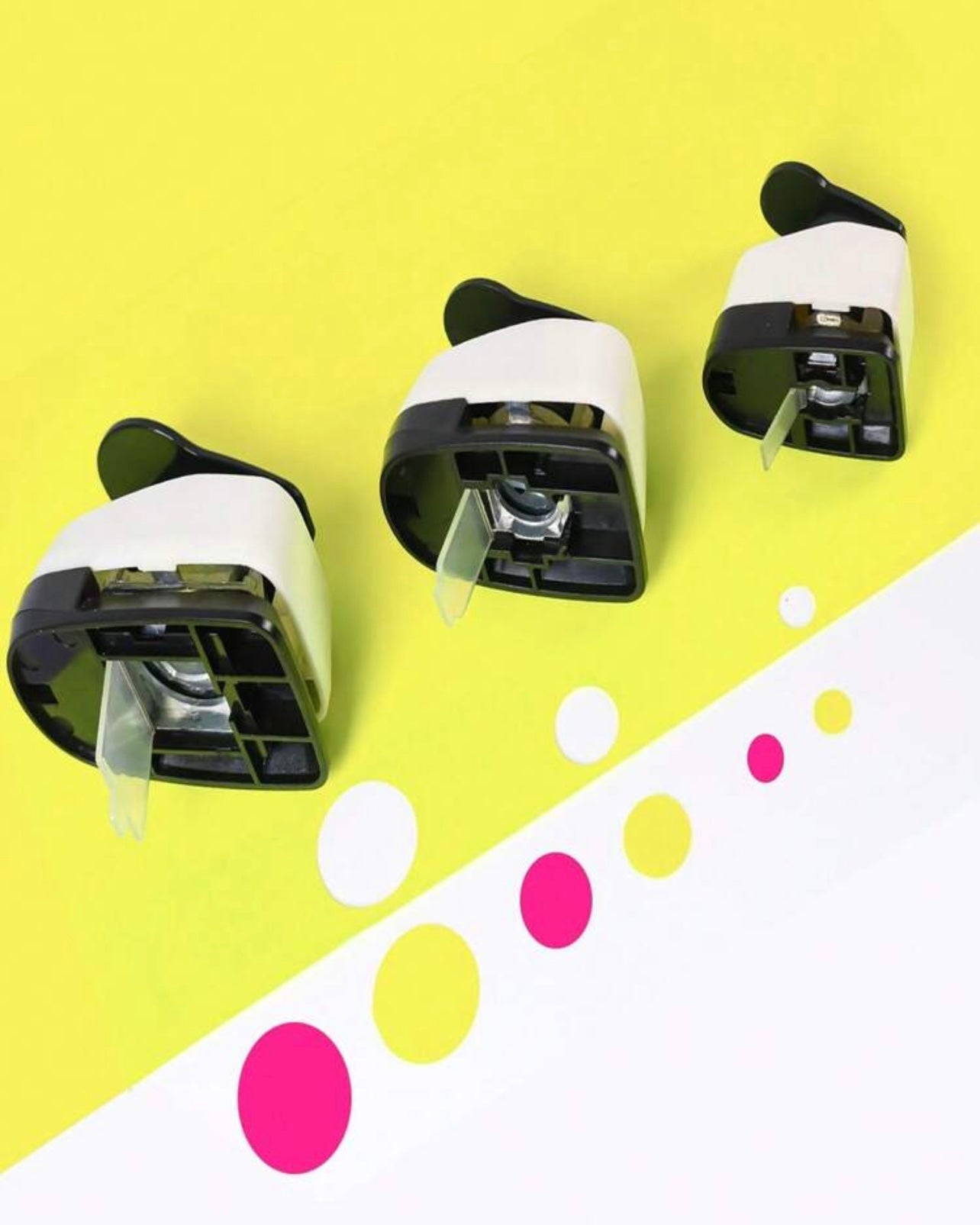 Round-shaped, Handheld And Paper Hole Puncher #PH1859