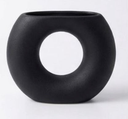 Modern Donut Ceramic Vase – Minimalist Hollow Center Design #CV3228