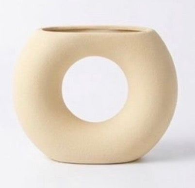 Modern Donut Ceramic Vase – Minimalist Hollow Center Design #CV3228