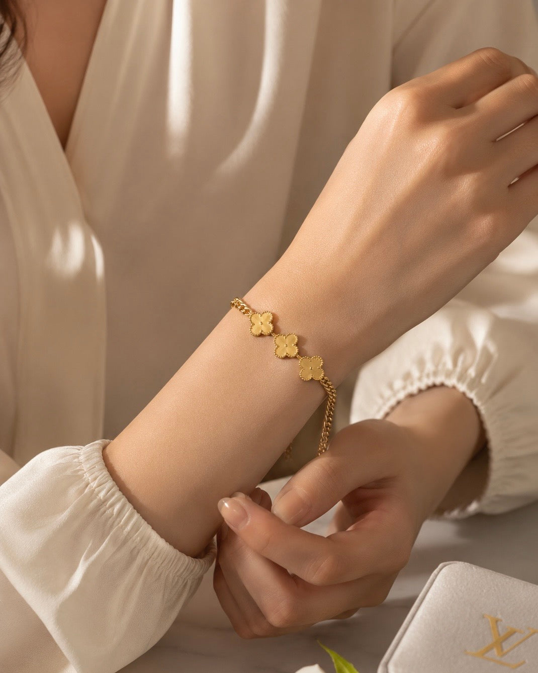 18K Gold Plated Clover Bracelet #GB3861