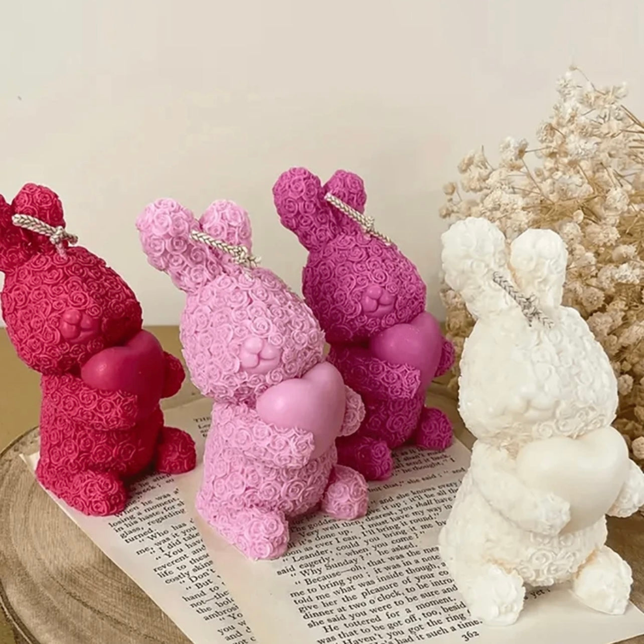 Heart-Hugging Rabbit Silicone Mold #SM1692