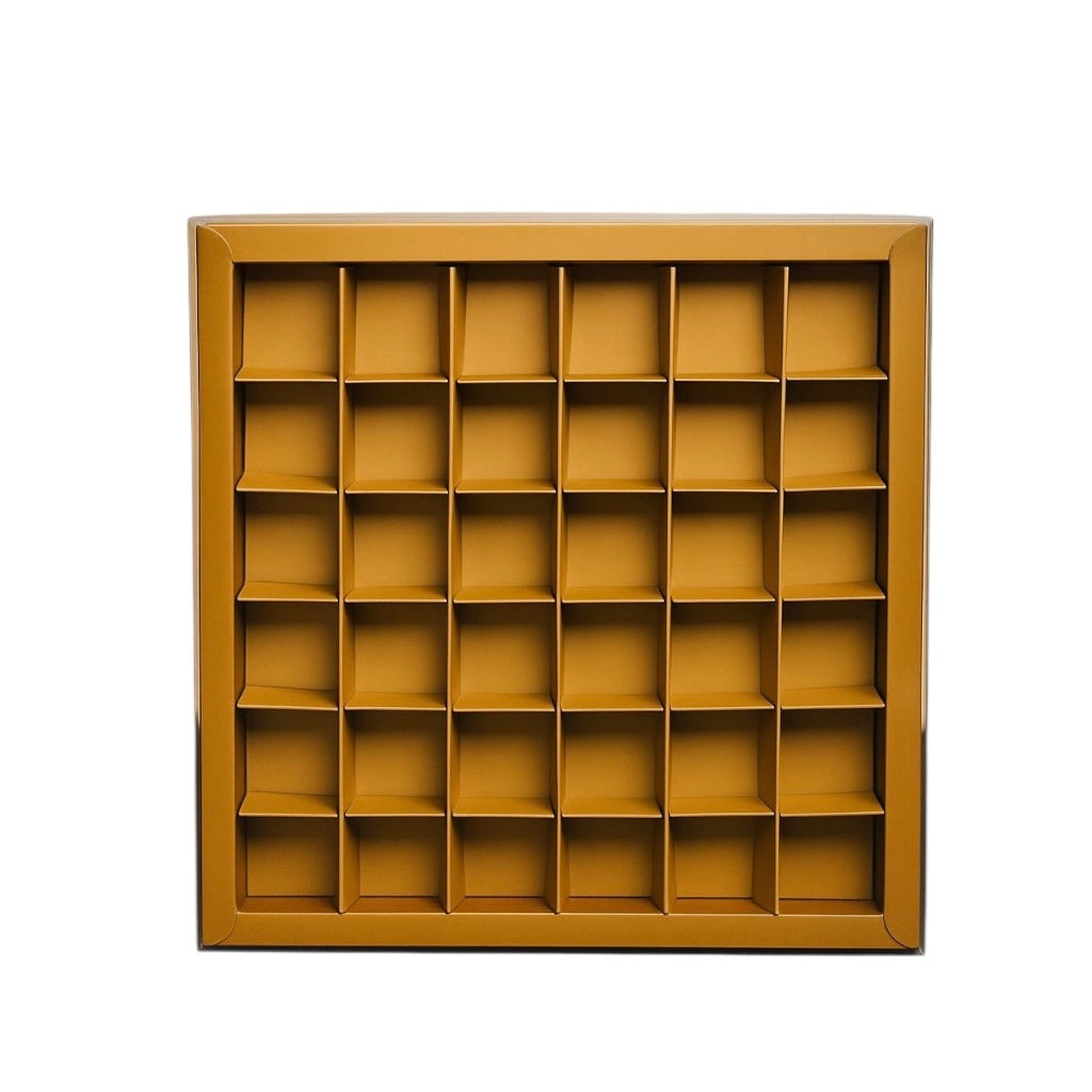 30x30cm - 36grids Gold Carton Box #CB2399